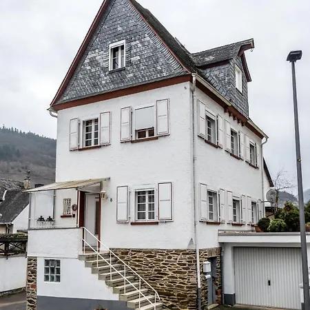 Frankfurter Haus Tatil Evi